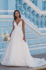 Allure Bridals Couture Dress C542