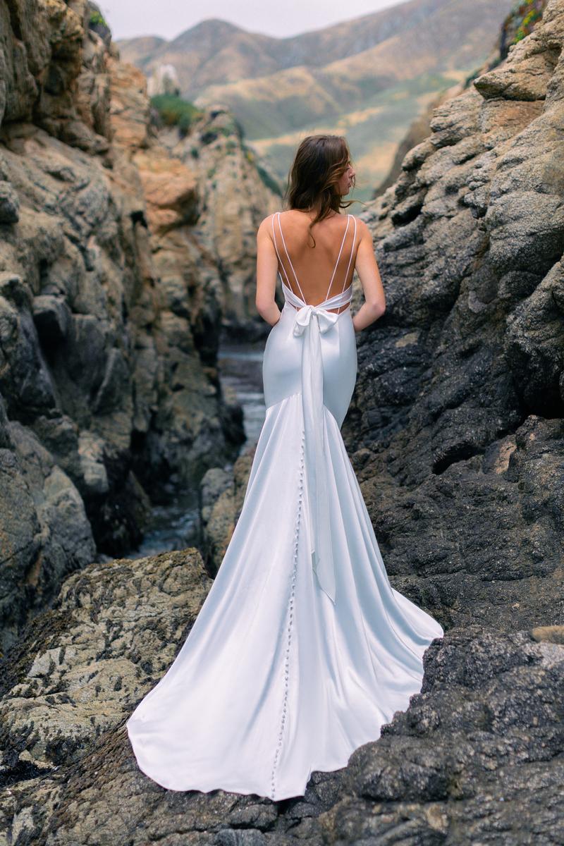 Wilderly Bride by Allure "Markee" Wedding Dress F321