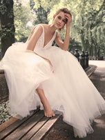 Maggie Sottero Designs Dress 23MW108