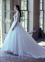 Maggie Sottero Designs Dress 9MS114