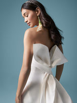 Maggie Sottero Designs "Mitchell" Bridal Gown 20MW737