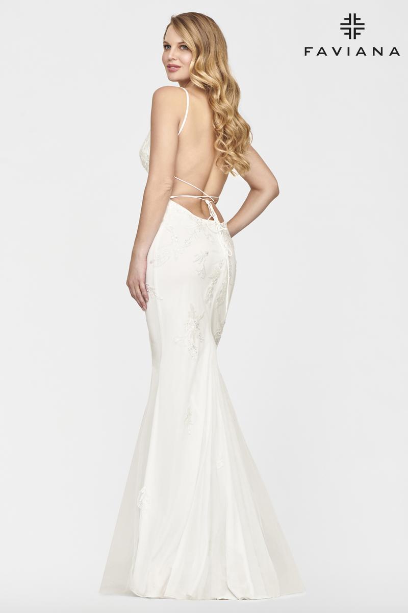 Faviana Long Lace Prom Dress S10633