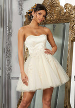 Morilee A-Line Strapless Damas Dress 9575