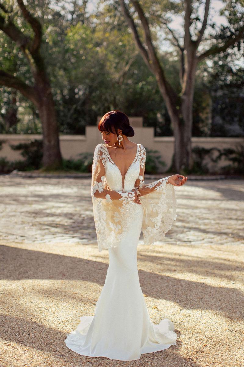 Wilderly Bride by Allure Dress F265